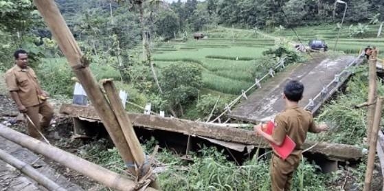 Harapan Warga Cinangsi Kembali Terhubung, Jembatan Cibayawak Mulai Diperbaiki Maret 2026 