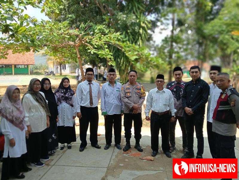 Kapolsek Tegalwaru Giat Jum