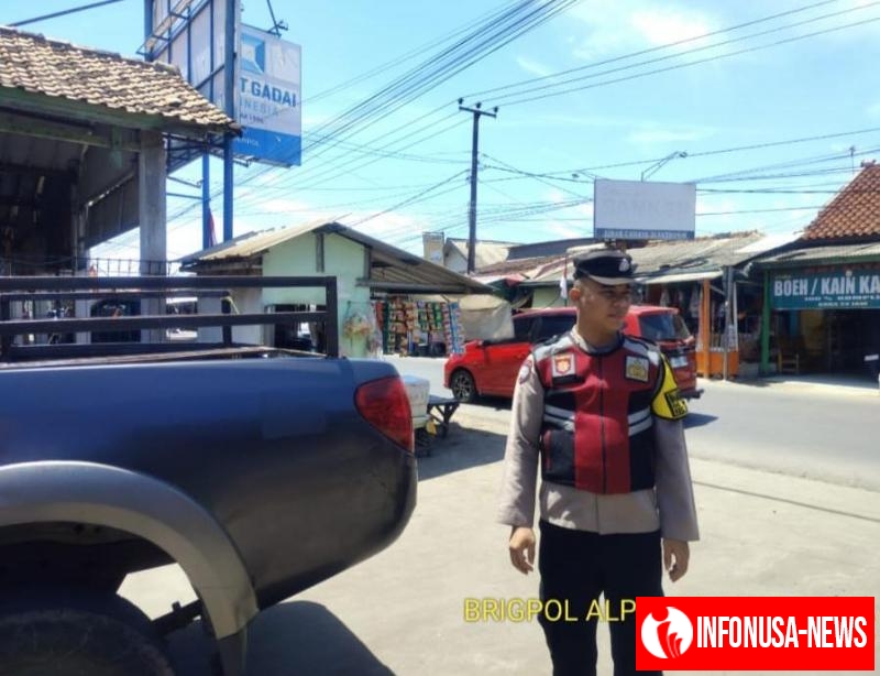 Brigadir Alpian Prekat Polsek Banyusari Kembali Lakukan Giat Patroli Jalan Raya Antisipasi Kejahatan