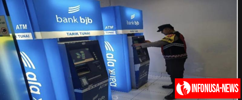 Personil Polsek Tegalwaru Giat Patroli Malam Monitor Sarana Perbankan di Loji Pastikan Aman