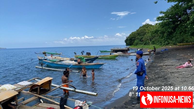 Polisi Tingkatkan Pengamanan Wisata Bahari di Pantai Karombo