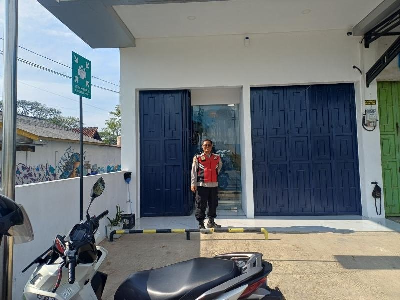 Upaya Anggota Polsek Batujaya Ciptakan Keamanan di Bank Mandiri Unit Batujaya dan mengantisipasi terjadinya Pencurian/Pembobolan ATM