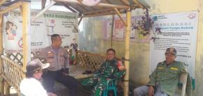 Bhabinkamtibmas dan Babinsa Jatisari Edukasi Warga Soal Kamtibmas