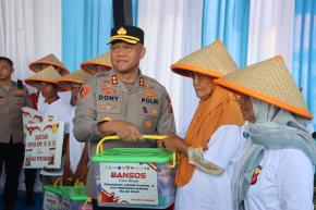 Polres Subang Dukung Ketahanan Pangan Nasional, Kapolda Jabar Resmikan Gudang Logistik dan Lakukan Penanaman Jagung Serentak Kuartal IV