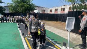 Polisi Sahabat Anak, Unit Kamsel Satlantas Polres Karawang Hadirkan Keseruan Kepada Anak-Anak Usia Dini
