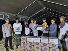 Siaga Banjir Jerowaru, Brimob NTB Bangun Tenda Darurat dan Salurkan Bantuan