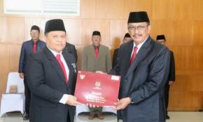 Sejumlah PNS di Kabupaten Sukabumi Mendapatkan Satyalancana Karya Satya, Bupati, Tingkatkan Kinerja Dedikasi & Profesionalisme