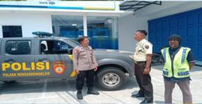 Cegah Gukamtibmas Disiang Hari, Polsek Rengasdengklok Polres Karawang Laksanakan Patroli