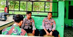Perkuat Sinergitas, Personil Polsek Rengasdengklok bersilaturahmi Dengan Anggota Koramil 0404/Rdk