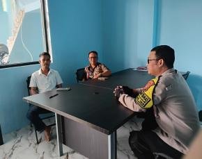 Bhabinkamtibmas Desa Sukamakmur Ingatkan Bahaya Judol Kepada Warga Gempol Tengah