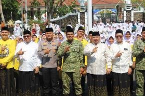 SEMANGAT SANTRI MENGUATKAN NEGERI, KAPOLRES SUBANG HADIRI PUNCAK PERINGATAN HARI SANTRI NASIONAL 2026