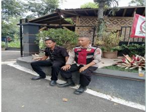 Personil Polsek Tegalwaru Patroli Siang di Objek Wisata Puncak Sempur Cegah Potensi Pekat