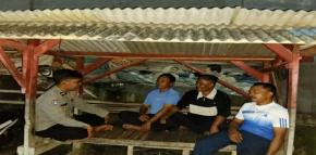 Polsek Rengasdengklok Ajak Petugas Ronda, Bersama - Sama Jaga Kamtibmas