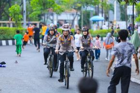 Berikan Rasa Aman, Polwan Polres Karawang Gelar Patroli Rutin Dilokasi CFD