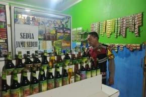 Upaya Antisifasi gukamtibmas diwilayah hukum polsek tempuran, Himbau toko jamu agar tidak menjual miras.