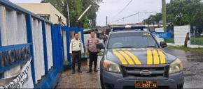 Patroli Dialogis Polsek Klari Ingatkan Terus Pesan Kamtibmas ke Security PT. Fumakilla Nomos