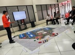 Siaga Sebelum Bencana, Warga Rusunawa Cingised Kelurahan Cisaranten Arcamanik Dilatih Evakuasi Gempa