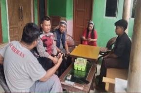 Kapolsek Banyusari Gelar Jumat Curhat Guna Dengarkan Keluhan Warga