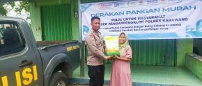 Dukung Gerakan Pangan Murah, Polsek Rengasdengklok Menjual Harga Beras Murah Kepada Masyarakat