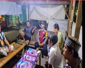 Bhabinkamtibmas Polsek Tegalwaru Ajak Warga Desa Mekarbuana Ciptakan Rasa Aman dan Peduli Sesama