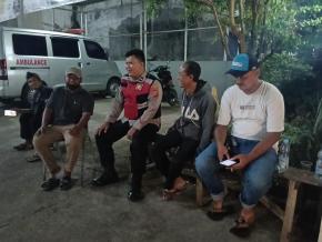 Aipda Dian Polsek Telagasari Jaga Keamanan Lingkungan Dengan Giat Siskamling