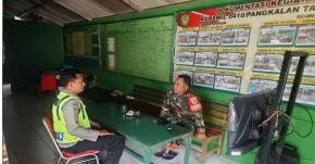 Potret Sinergitas TNI-Polri, Polisi di Pangkalan Sambangi Babinsa di Mako Koramil 0410/Pangkalan