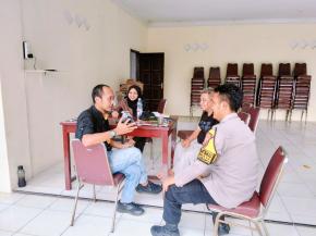 Bhabinkamtibmas Polsek Kotabaru Sambangi Warga Cegah Guantibmas