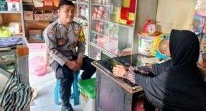 Personel Polsek Lemahabang Sosialisasikan Layanan Call Center 110