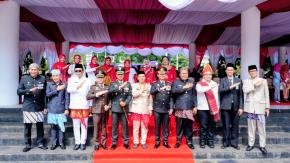 Upacara HUT ke-81 Kemerdekaan RI di Karawang Berlangsung Khidmat dan Kondusif