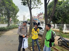 Polantas di Karawang Rutin Gaungkan Disiplin Berlalu Lintas Kepada Komunitas Ojol