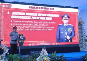 Kunker ke Polres Bima Kota, Irjen Pol Edy Salurkan Bansos dan Beri Arahan Personel