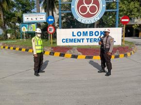 Ditpamobvit Polda NTB Amankan Indocement, Distribusi Semen Tetap Lancar