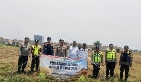 Polsek Klari Kembali Tanam Jagung Hibrida Kuartal II 2026