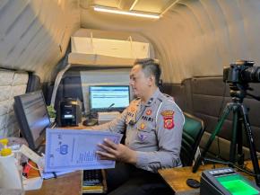 Satlantas Polres Karawang Gelar Pelayanan SIM Keliling untuk Masyarakat