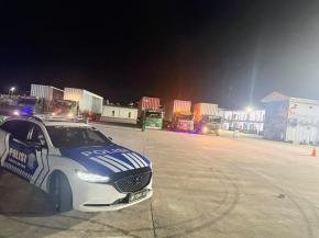 Polda NTB Pastikan Pengawalan Logistik GT World Challenge Asia 2026 Aman Sampai Tujuan