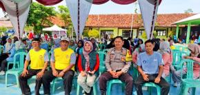Mewakili Kapolsek, Bhabinkamtibmas Polsek Rengasdengklok Hadiri Acara HUT PGRI Ke- 80 di SMK PGRI 3 Karawang