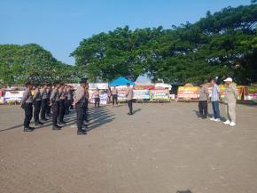 Kapolsek Rengasdengklok, Pimpin Apel Pengamanan Kegiatan Anniversary 4th Terbentuknya Ormas GMPI