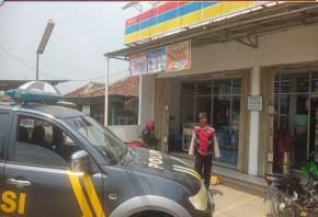 Polisi Lakukan Patroli ke Minimarket Guna Cegah dari Gangguan Kamtibmas