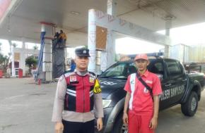Gencar Kunjungi SPBU, Prekat Polsek Banyusari Berikan Rasa Aman di Wilayah