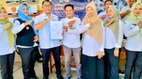 SIPP Kuningan Dekatkan Layanan Publik, Warga Kalimanggis Rasakan Kemudahan Urus Berbagai Keperluan