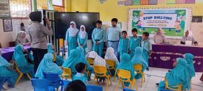 Polda NTB Edukasi Pelajar SD tentang Bahaya Bullying dan Narkoba