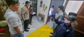 Mayat Ditemukan di Rumah Perumahan Fatma Residence Karawang, Polisi Lakukan Olah TKP