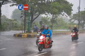 Akses Terputus Banjir, Pemkab Bekasi Izinkan ASN Bekerja dari Rumah