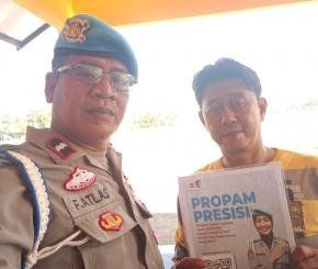 Polsek Banyusari Melaksanakan Sosialisasi QR Barcode ke Masyarakat Pengaduan Divisi Propam Polri Bidpropam Polda Jabar