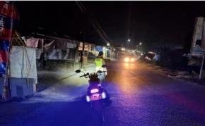 Cegah Aksi Begal Personil Polsek Tegalwaru Patroli Dini hari di Jalan Sepi Desa Wargasetra