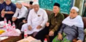 Kades Cikampek Utara Umar Ajak Warga Perkuat Ukhuwah di Momen Walimatus Safar 