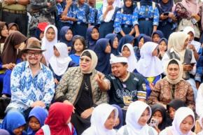 Saptuan Membangun Ekosistem Budaya Kasumedangan, Dubes Indonesia untuk Kuwait Terpukau di Geoteater Rancakalong