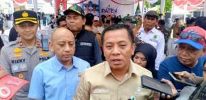 Kerap Dikeluhkan Masyarakat, Bupati Aep Tegaskan Komitmennya untuk Tertibkan Aktivitas Bongkar Muat di Jalan Wirasaba Luar Pasar Johar & Parkir Liar di Jalan Baru