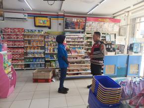 Laksanakan patroli ke area minimarket dan pertokoan wilayah hukum polsek tempuran, Antisipasi C3 dan kerawanan lainnya.