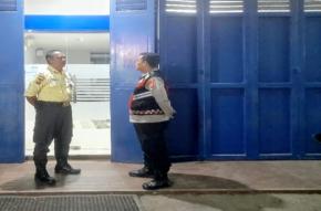 Personel Polsek Lemahabang Laksanakan Patroli KRYD Malam Di Obyek Vital